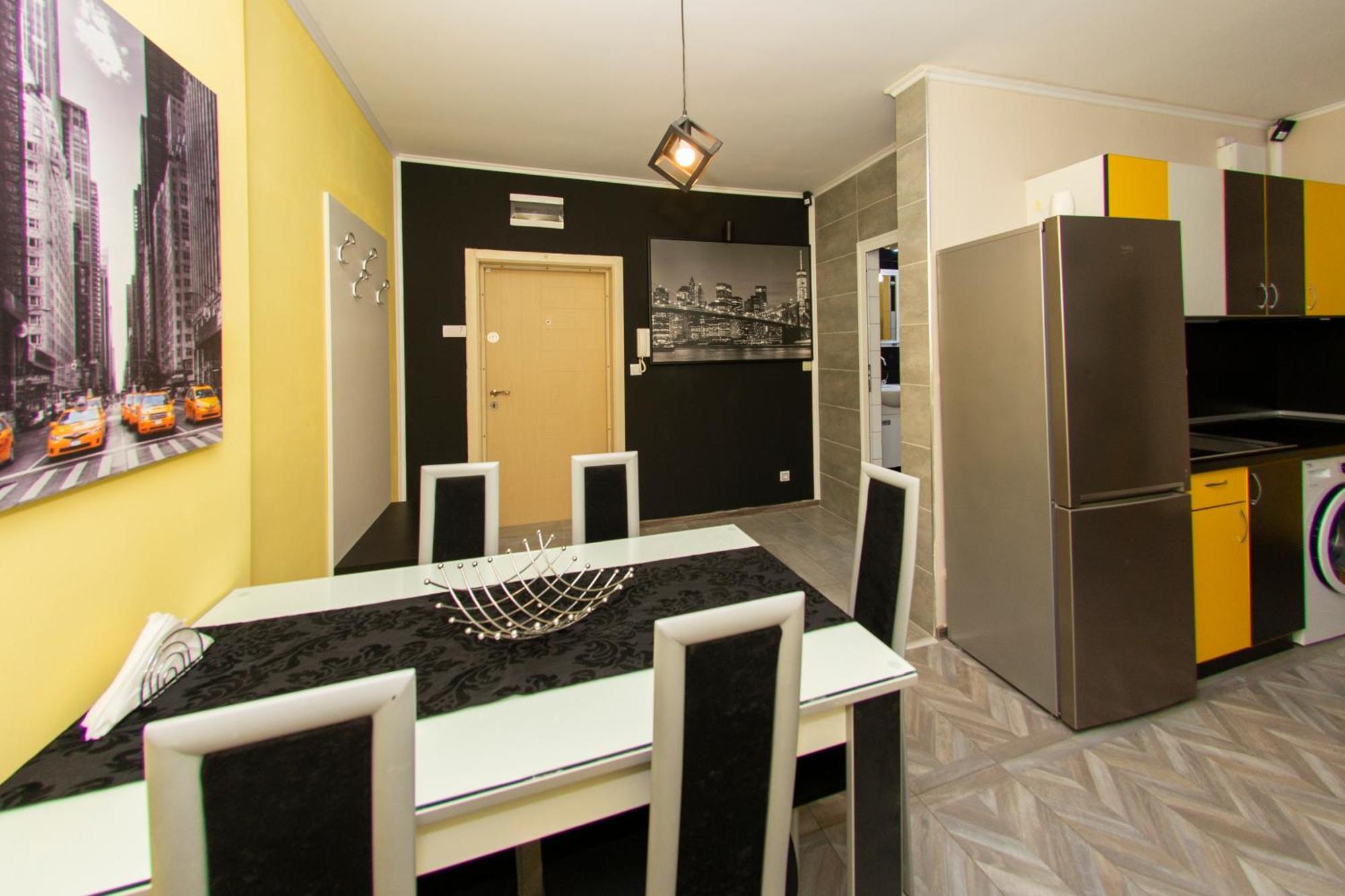 The Yellow Appartment Sofia Exterior foto